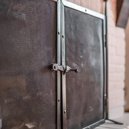 Near Ferrari's & Pavarotti's House Lejlighed *