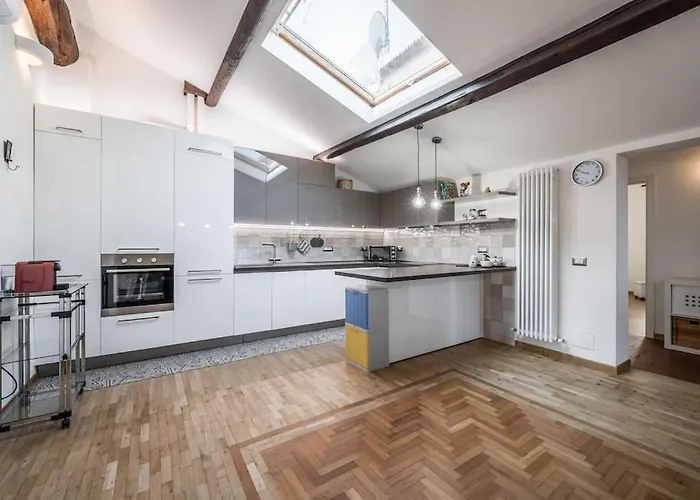 Near Ferrari's & Pavarotti's House